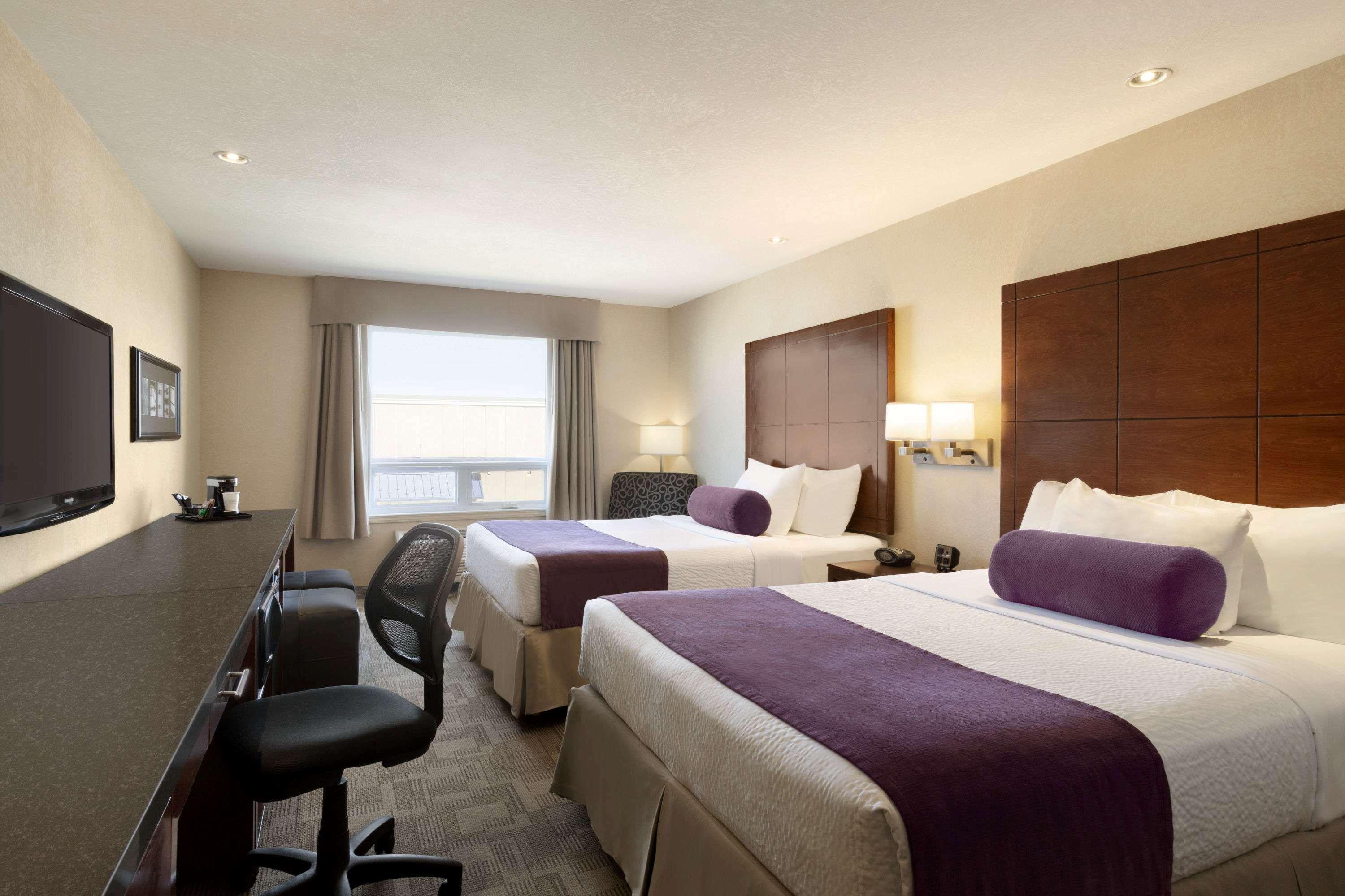 Days Inn By Wyndham Regina Airport West Exterior foto